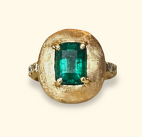 Emerald 1.84 Cts in 18 Ct Gold Pebble Ring with Diamonds IGI Certified Emerald Cut