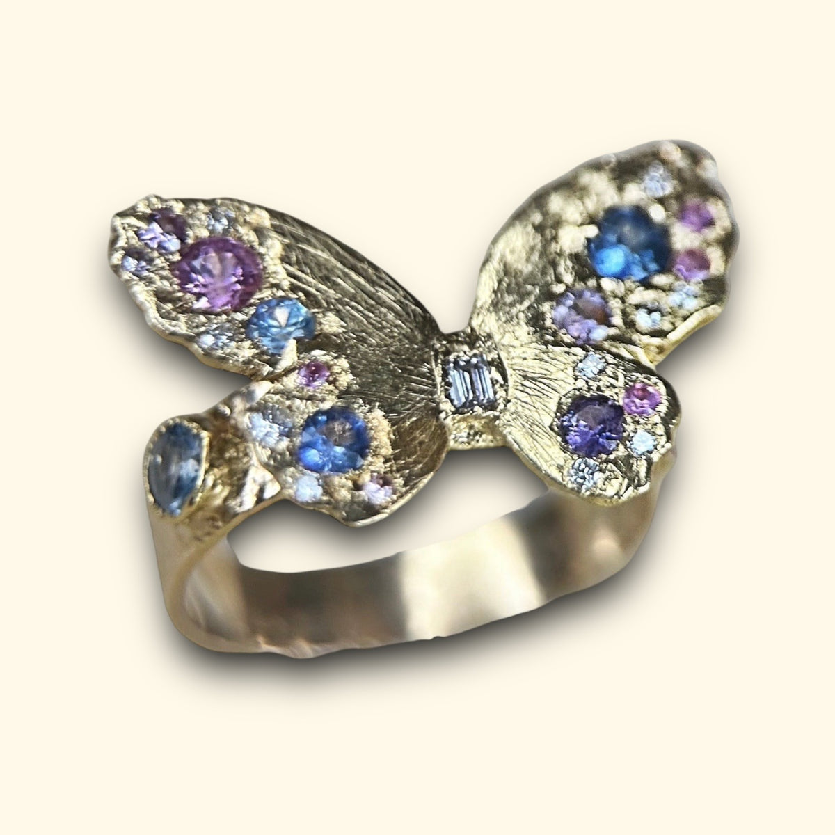 Sold Out - Butterfly Ring “Spread Your Wings” with Diamonds and Sapphires 18 ct Gold